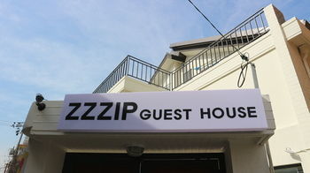 Zzzip In Hongdae Ostello Seul