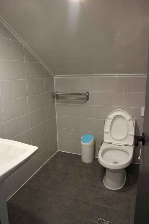 Hostel Zzzip In Hongdae Seoul
